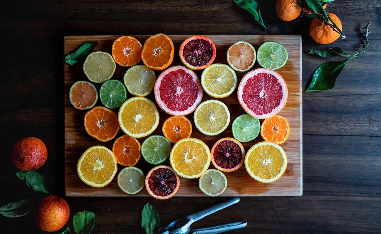 Οι τροφές που θα σε βοηθήσουν να αποτοξινώσεις γρήγορα τον οργανισμό σου μετά τις γιορτές